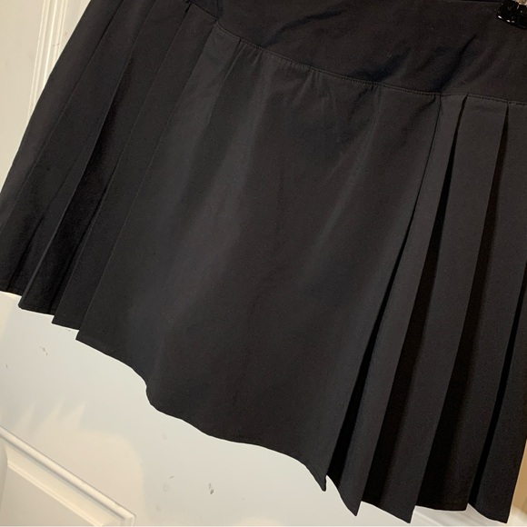 Lululemon Athletica Side-Pleat High-Rise Tennis Skirt Skort Black Retail $88.00 - Picture 8 of 14